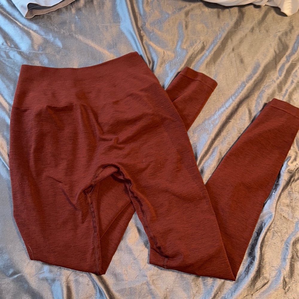 Alphalete amplify burgundy